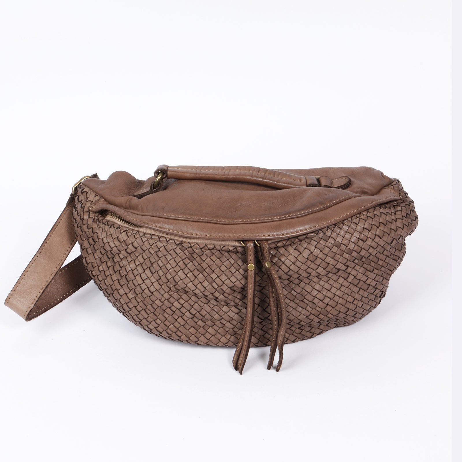 Campiano Sling Bag