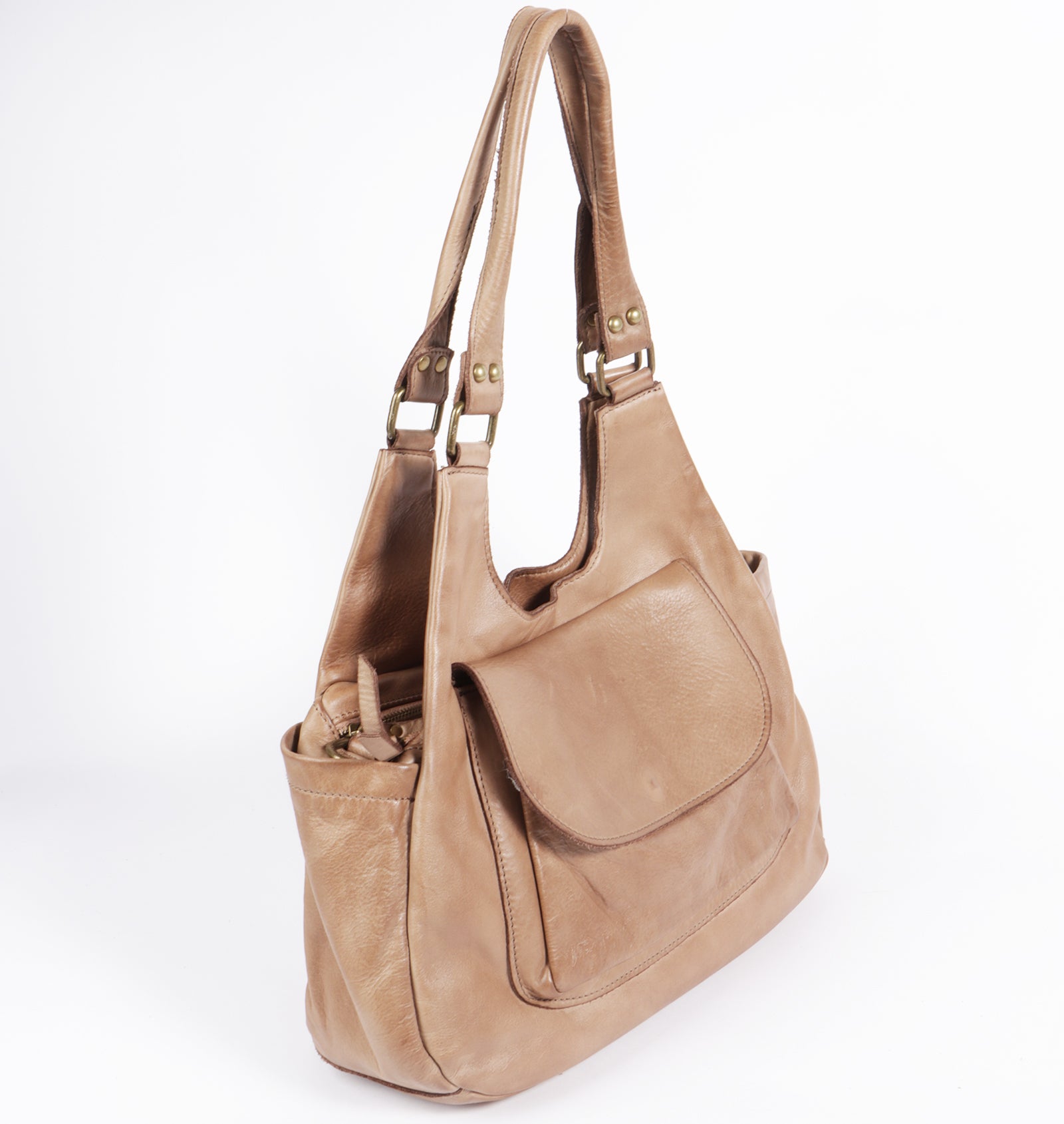 Cigno Shoulder Bag
