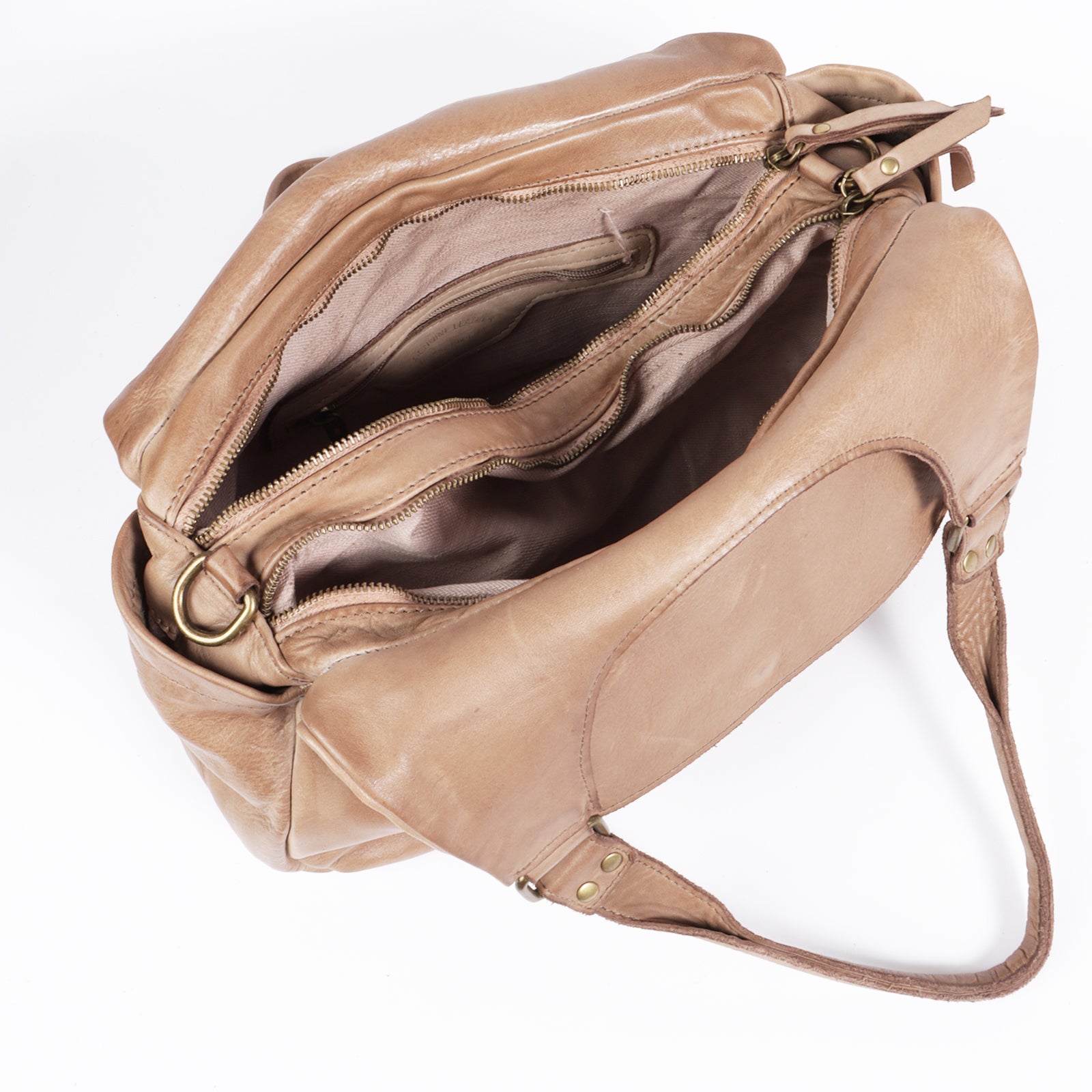 Cigno Shoulder Bag