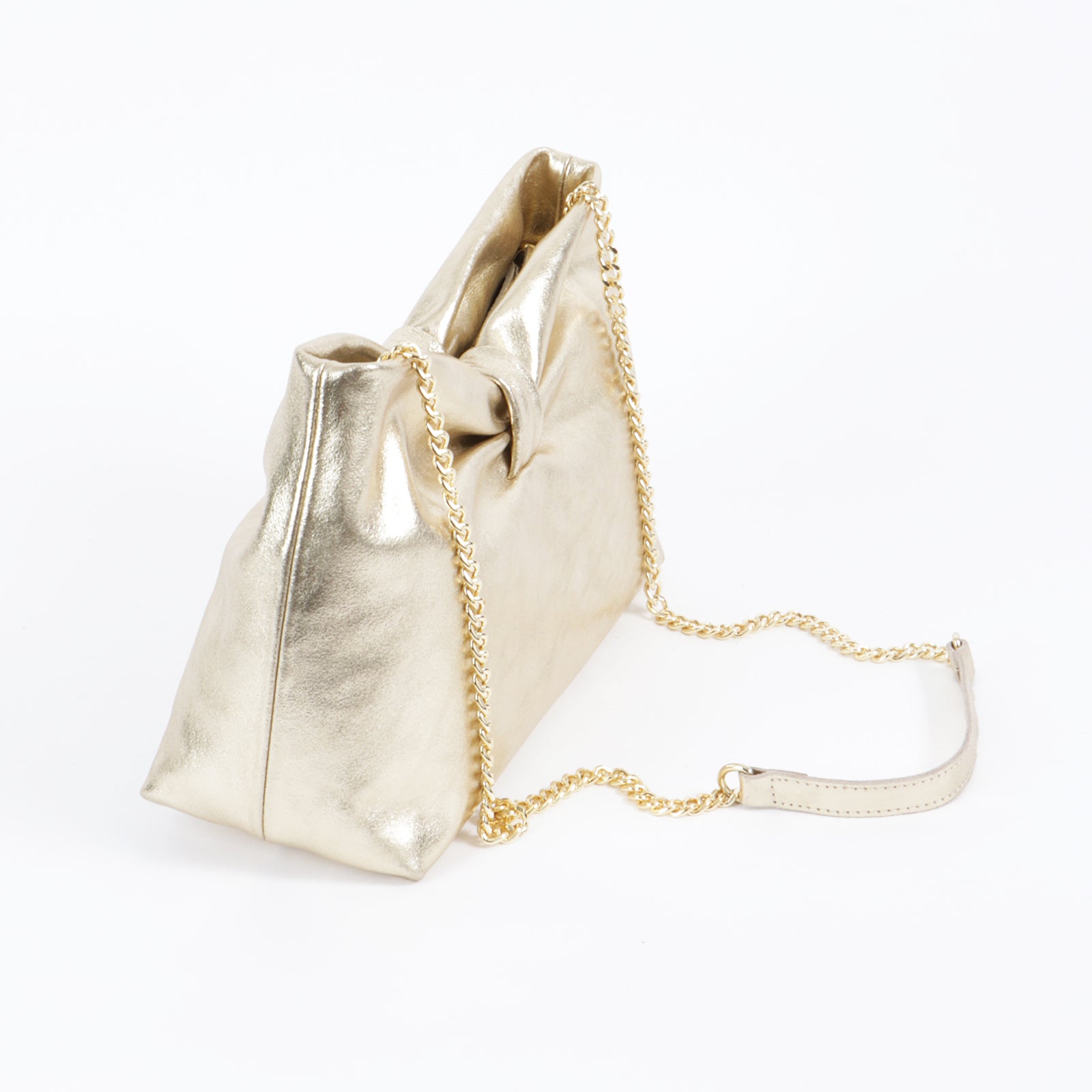 Aveline Clutch