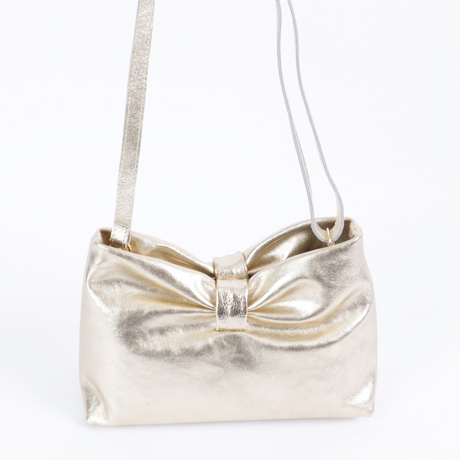 Aveline Clutch