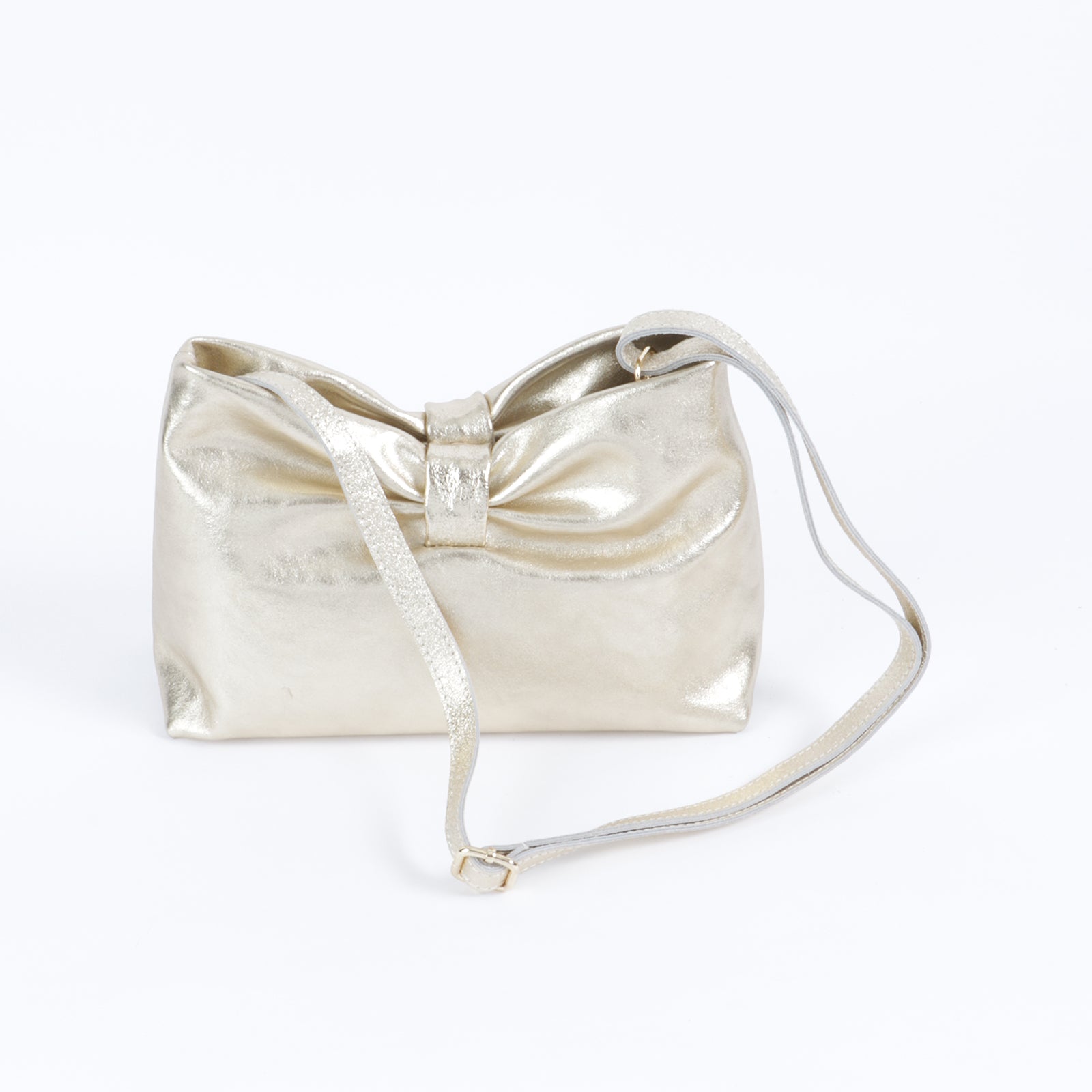 Aveline Clutch