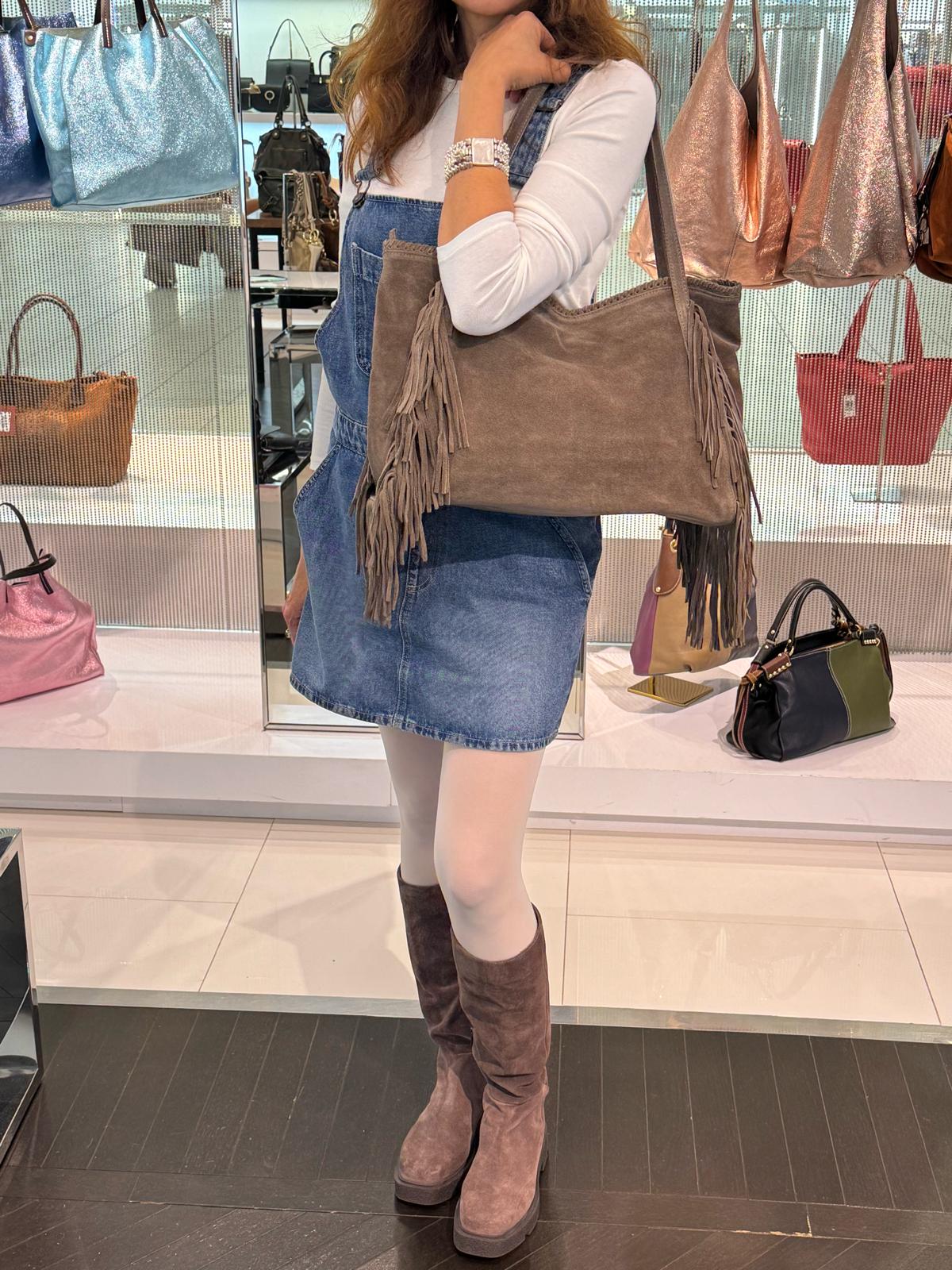 Passione Shoulder Bag